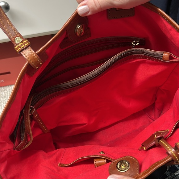 Dooney & Bourke black patterned leather tote bag. Red insides. - Picture 3 of 3